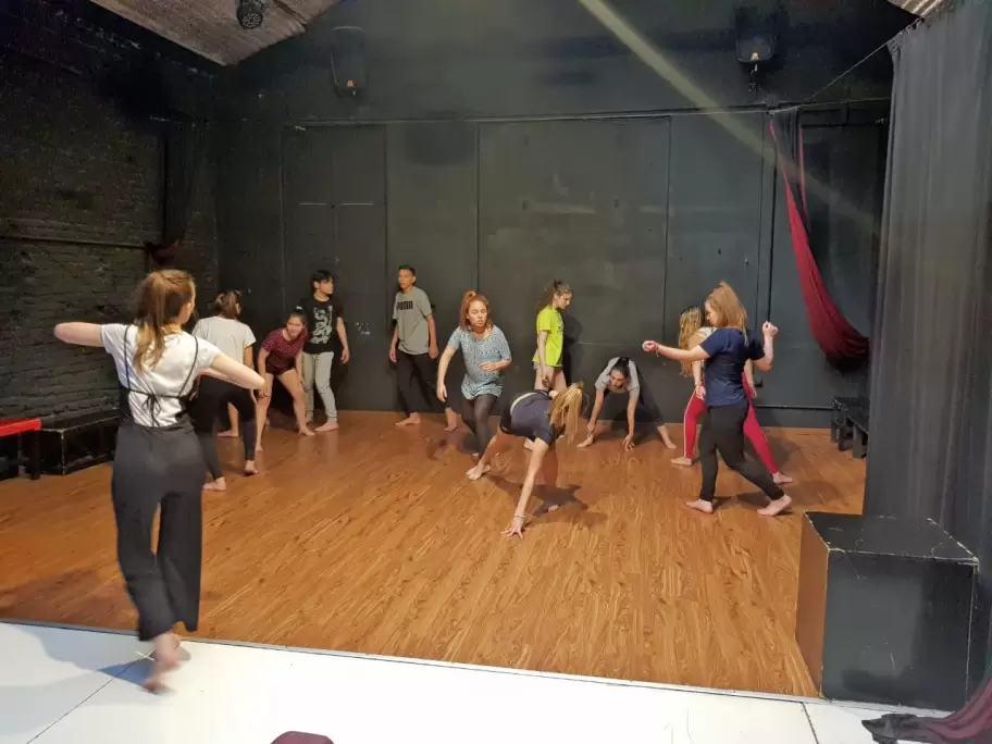 Cami Sebio cre� en 2020 una escuela de actuaci�n autogestiva que hoy re�ne a m�s de 80 alumnos.