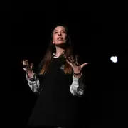 "No te hagas drama, hac� teatro": el escenario como herramienta para la vida y un "oasis" en medio de la rutina