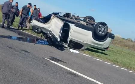 Un choque frontal dej� dos muertos y varios heridos