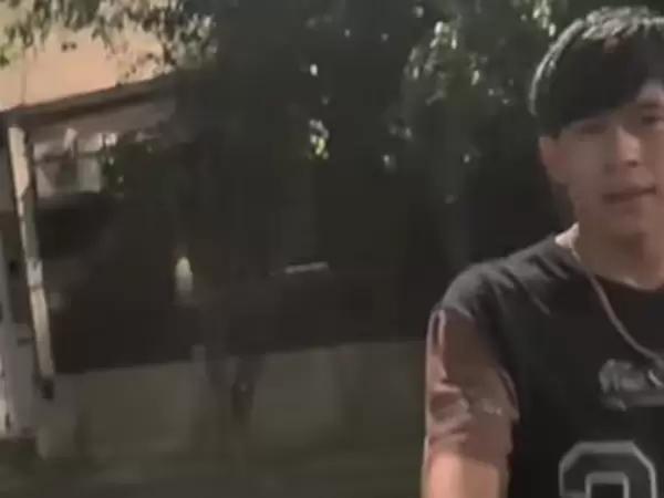 Gabriel Garc�a, conocido en redes como "El Profe", fue v�ctima de un violento asalto tras pactar una venta en la calle.