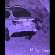 El verdadero "poliamor":  diez minutos, una c�mara y un polic�a detenido por tener sexo al lado del patrullero