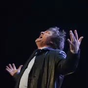 La aprobaci�n de Javier Milei se desploma y crece el rechazo de los argentinos a su r�gimen