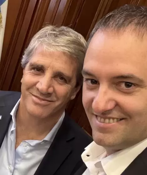 Toto Caputo y Manuel Adorni