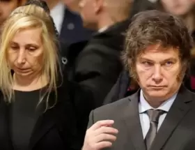 Karina y Javier Milei