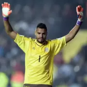 Se retir� "Chiquito" Romero: del d�a que se convirti� en h�roe a su vuelta a la Argentina que lo transform� en villano