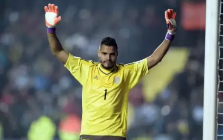 Sergio "Chiquito" Romero se retir� del f�tbol con 39 a�os.