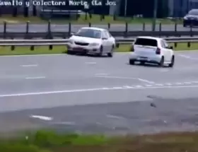 Manej� seis kil�metros a contramano en la autopista Panamericana, a la altura de Campana.