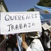 Menos empleo y m�s precarizaci�n: en todo 2025 se perdieron 10.392 empresas y 82.243 puestos de trabajo