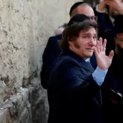 El esc�ndalo $Libra hunde al gobierno de Milei: la desaprobaci�n presidencial alcanza el 58,7%