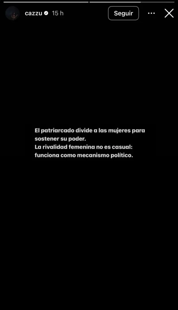 La historia de Cazzu en medio de la pelea entre Tini y Emilia Mernes