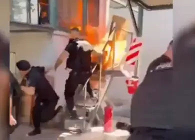 Desesperado un hombre se prendi� fuego en Rosario, cansado de que no le paguen su salario