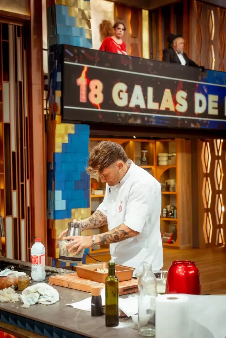 Ian Lucas superó a La Reini y ganó MasterChef