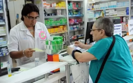 Vuelven los medicamentos para adultos mayores en el PAMI