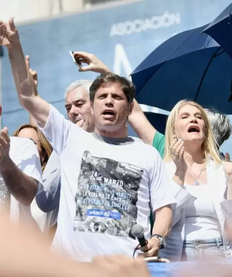 Kicillof en la marcha del D�a de la Memoria de 2024