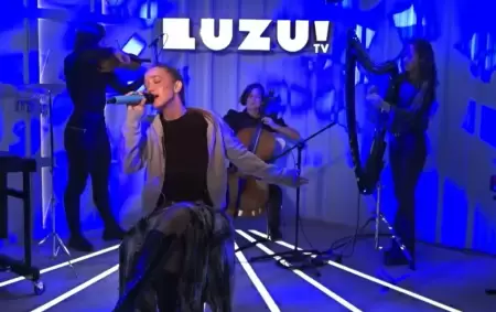 Angelita Torres cantando La Cigarra de Mar�a Elena Walsh