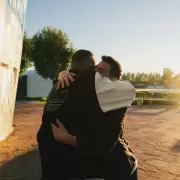 Messi le tap� la boca a Bullrich: se mostr� a los besos y abrazos con Chiqui Tapia