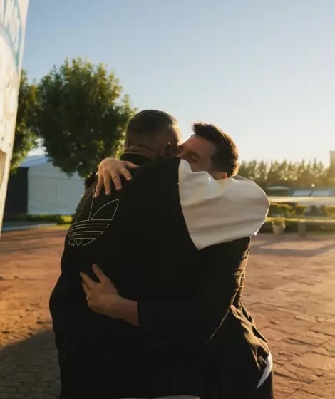 Messi se reuni�n con Chiqui Tapia y estas son las fotos