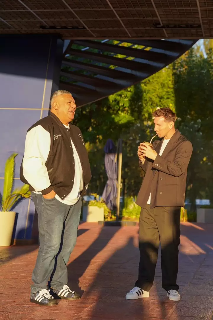 Messi se reuni�n con Chiqui Tapia y estas son las fotos