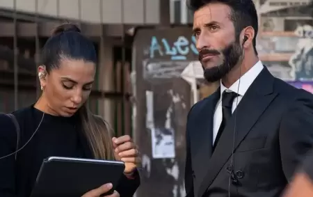 Cinthia Fern�ndez y Roberto Castillo