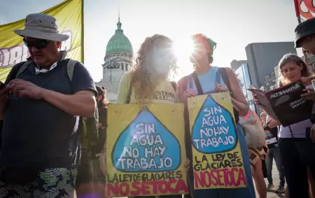 Piden inpugnar la audiencia p�blica por la Ley de Glaciares