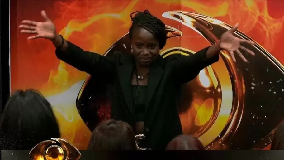 Mavinga abandonó Gran Hermano