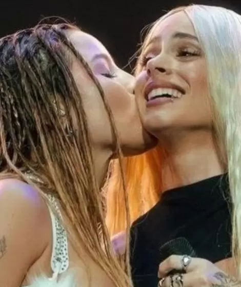 Emilia Mernes y Tini Stoessel