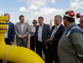 YPF termin� un gasoducto clave en A�elo