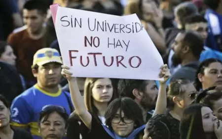 Este lunes comenz� la tercera semana del paro nacional universitario.