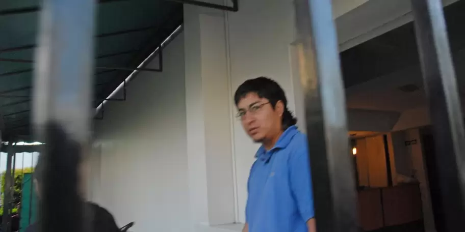 El autor del ataque fue Rafael Juniors Solich, quien utilizó una pistola Browning calibre 9 milímetros perteneciente a su padre