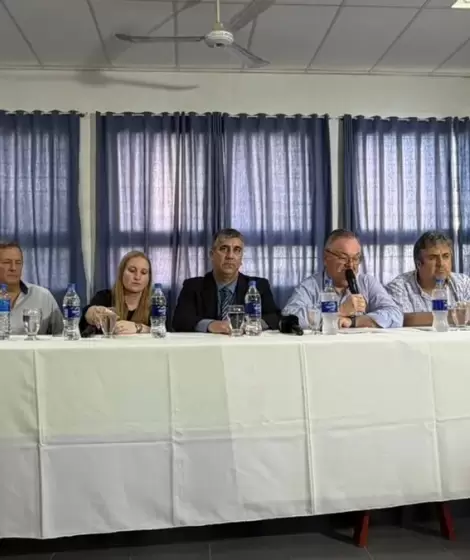 Las autoridades provinciales encabezaron una conferencia