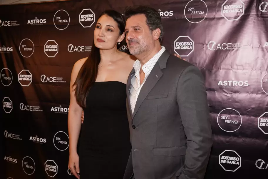 José María Listorti, acompañado por su mujer