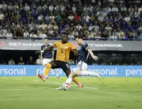 Messi tuvo gol y asistencia contra Zambia, en el �ltimo partido antes del Mundila 2026.