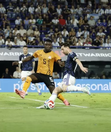 Messi tuvo gol y asistencia contra Zambia, en el �ltimo partido antes del Mundila 2026.