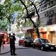 Fuego en la madrugada: un incendio arras� un departamento en N��ez y dej� una v�ctima fatal