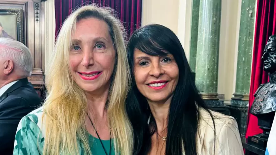 Karina Milei y Lorena Villaverde