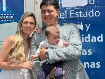 Mariano y Solana intentaron refugiarse dentro de su auto, pero la furia del agua los arrastr� hacia la muerte