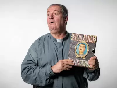 Fabio Alberti estrena La Apocalipsis Existe con sus grandes personajes.