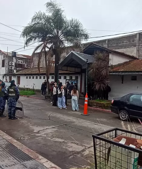 Clausuran y desalojan el emblem�tico boliche Pinar de Rocha