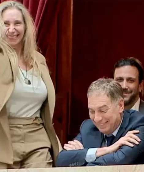 Karina Milei con Santilli y sin Adorni