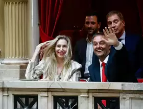 Karina y Milei respaldar�n a Adorni cuando enfrente al Congreso Nacional.
