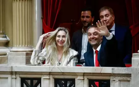 Karina y Milei respaldar�n a Adorni cuando enfrente al Congreso Nacional.