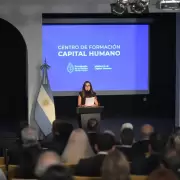 Del Excel a la "historia social digital": Capital Humano present� un sistema que centraliza datos sociales con IA