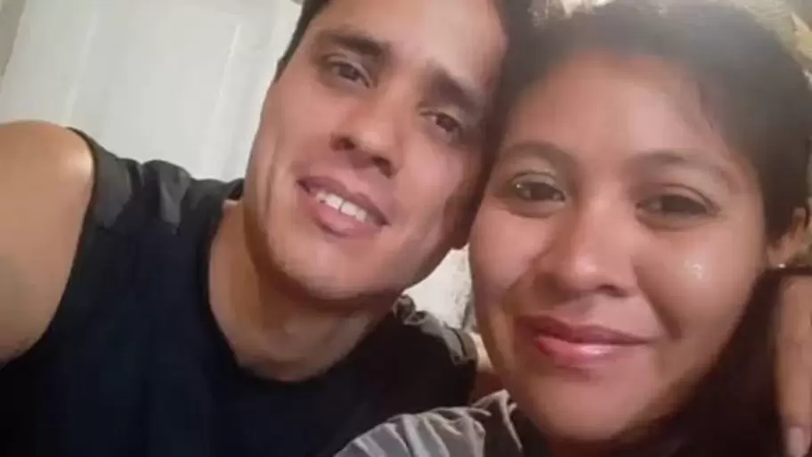 Mariela Beatriz Altamirano, y su pareja, Michel Gonz�lez