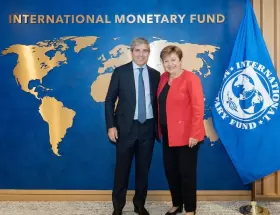 Luis Caputo y Kristalina Georgieva