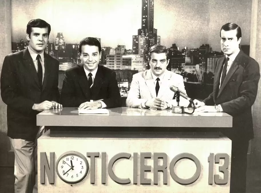 El estudio de Noticiero 13: Julio Ricardo, Horacio Galloso, Ricardo Arias y Juan Carlos P�rez Loizeau