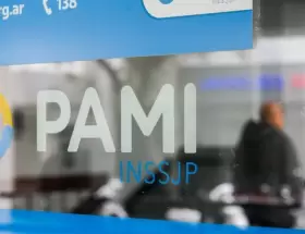 Denuncian recortes salariales, sobrecarga laboral y un sistema al borde del colapso