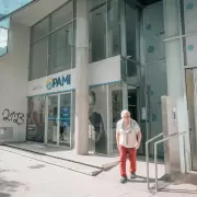 Crisis en el PAMI, farmacias al l�mite y el riesgo de corte de prestaciones: advierten sobre la "violaci�n de derechos fundamentales"