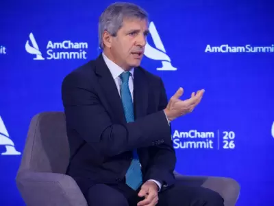 Luis Caputo en AmCham Summit 2026