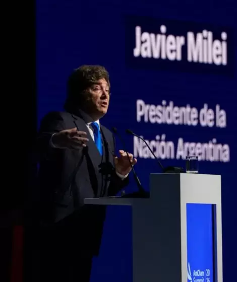 Javier Milei en el AmCham Summit 2026.