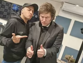 "El Dipy" junto a Milei